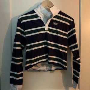 Cropped vans shirt